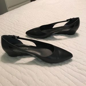 Franco Sarto Cutout Flats
