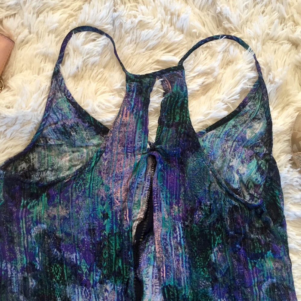 UO open back flowy fringe pom Pom Hem tank Medium - Picture 4 of 8