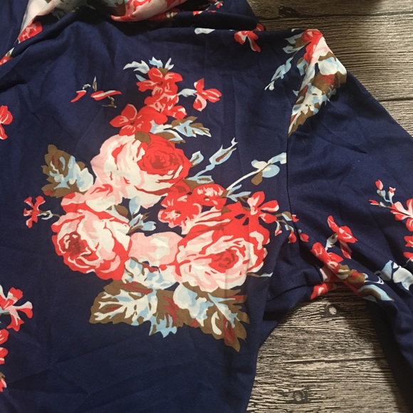 💕 Floral Kimono Cardigan Navy - Picture 5 of 7