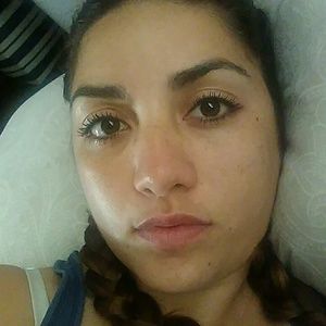 Meet your Posher, Denice