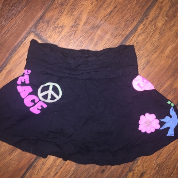 BOGO Flowers by Zoe skorts - Picture 3 of 3