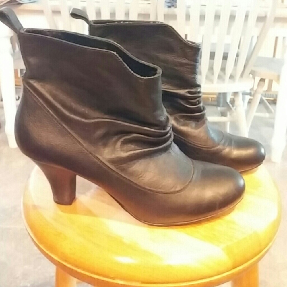 Gently worn booties