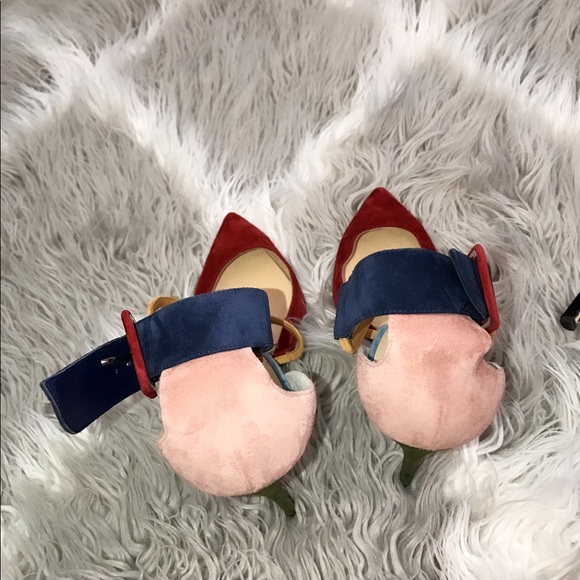 Christian Louboutins size 39.5 - Picture 3 of 4