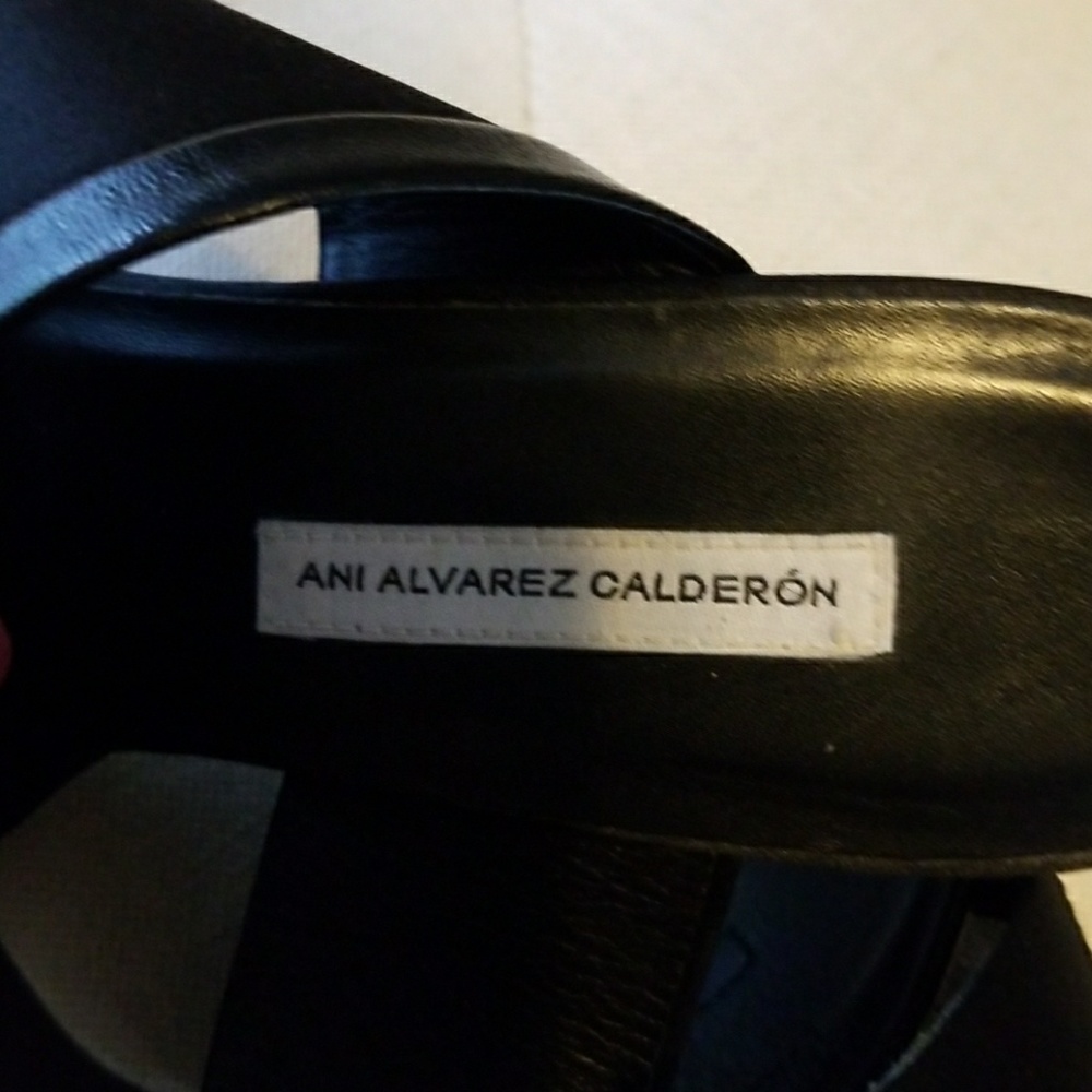 Sandals - Picture 7 of 7