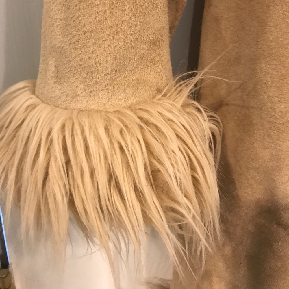 Long Leather fur lined jacket - Picture 3 of 6