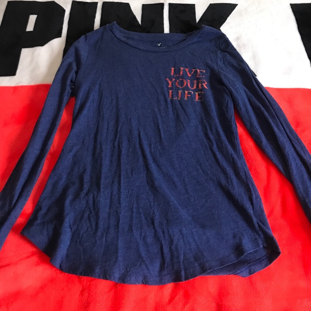 American Eagle Outfitter Casual Scoop Long Sleeve!