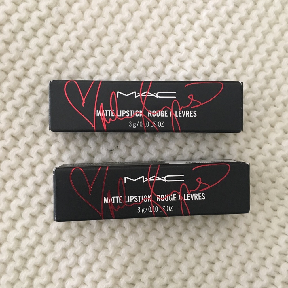 Mac lipstick: viva glam miley cyrus 2