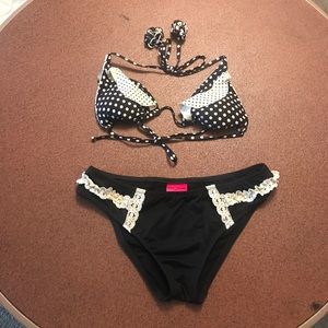 Betsey Johnson bikini bathing suit