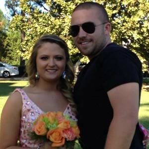 Meet your Posher, Loren