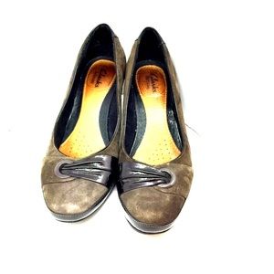 Clarks Artisan Active Air leather/suede pumps