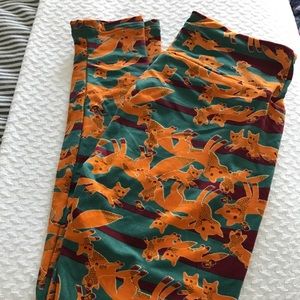 LulaRoe Foxy Leggings OS