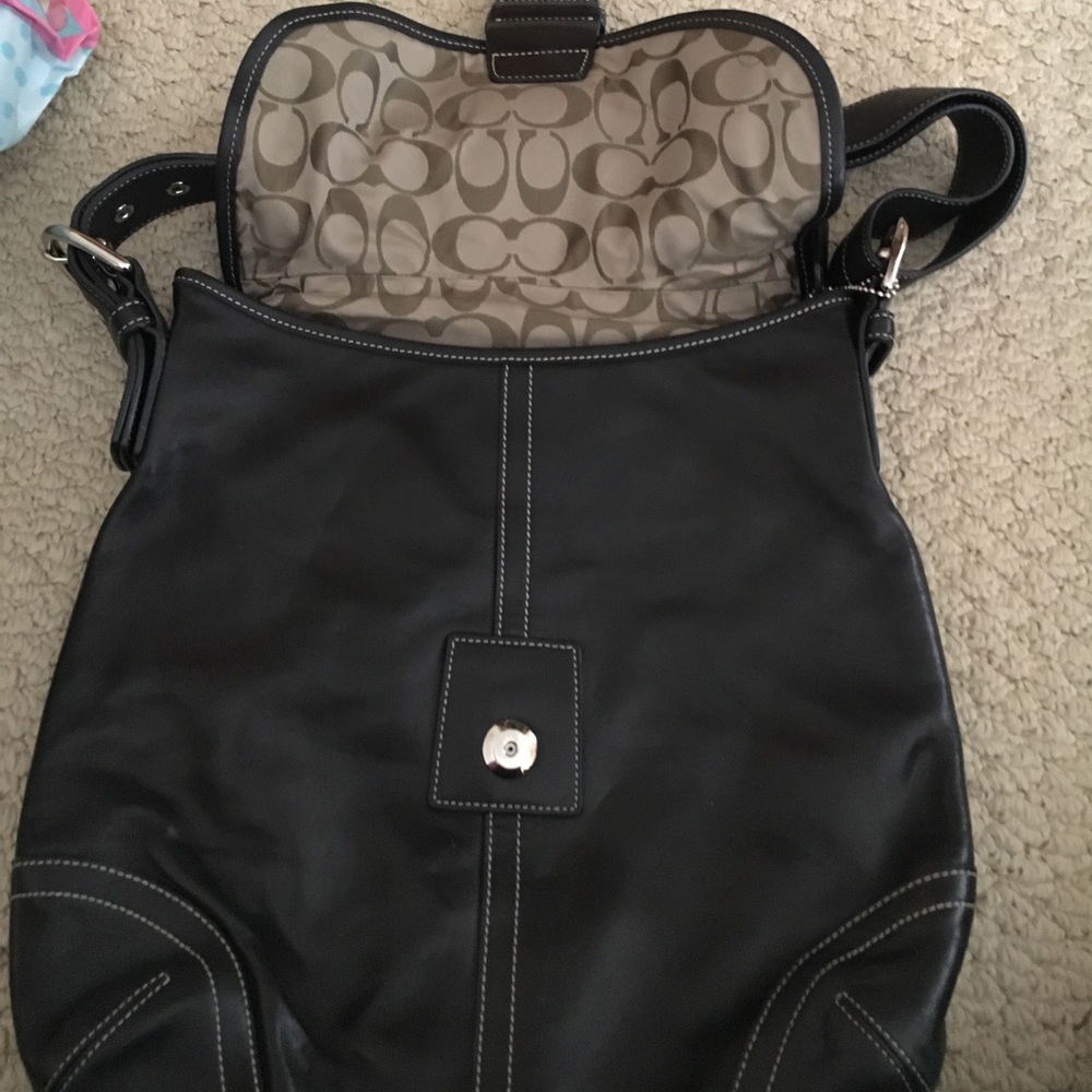 Authentic coach bag - Picture 3 of 6