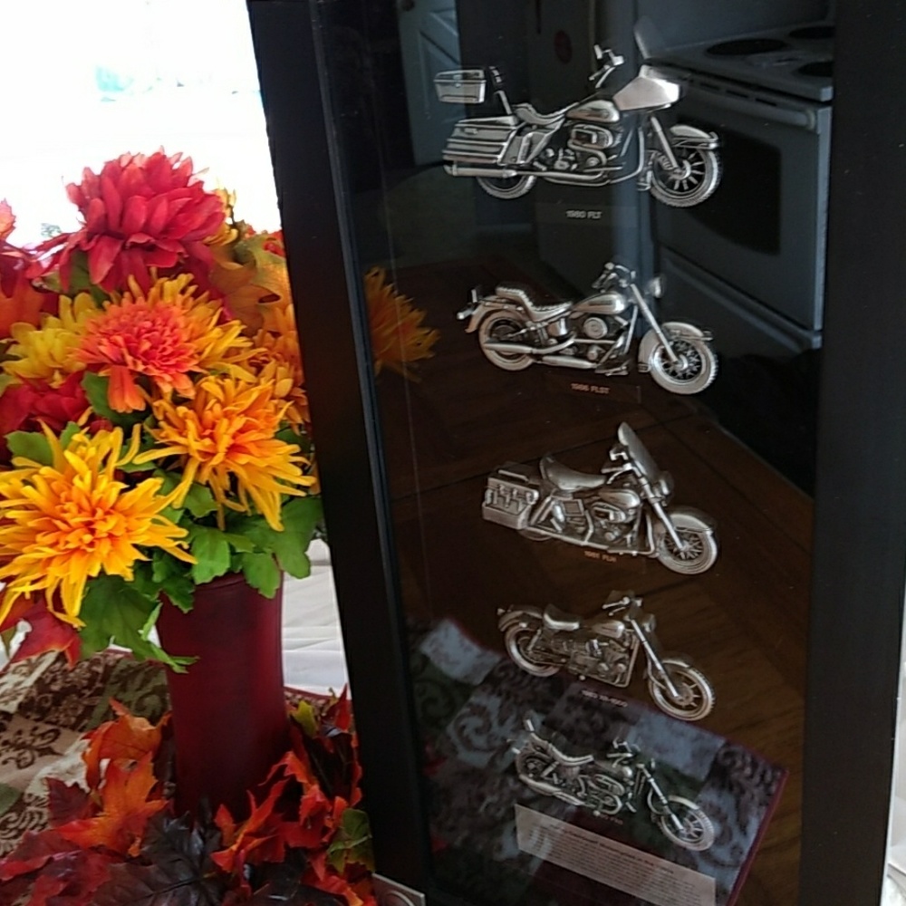 Harley-Davidson motorcycles plaque