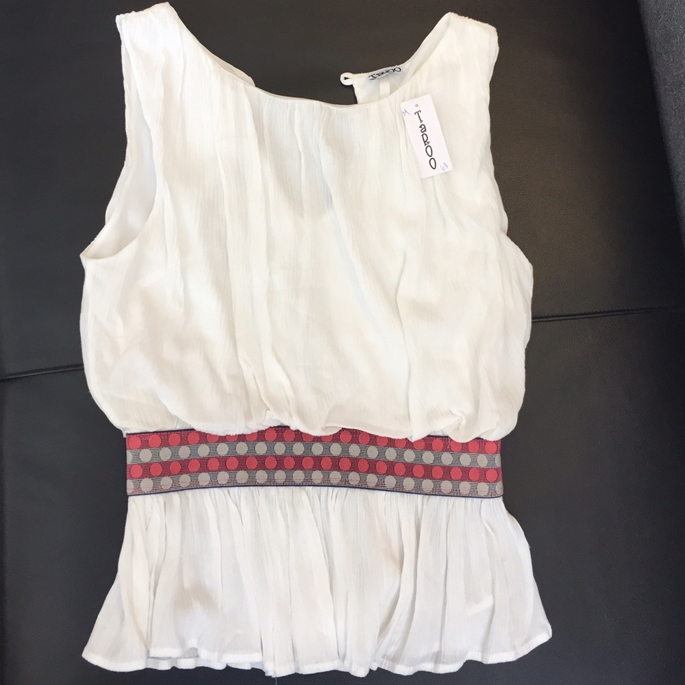 Taroo white ruffle top. Event brand. Small.