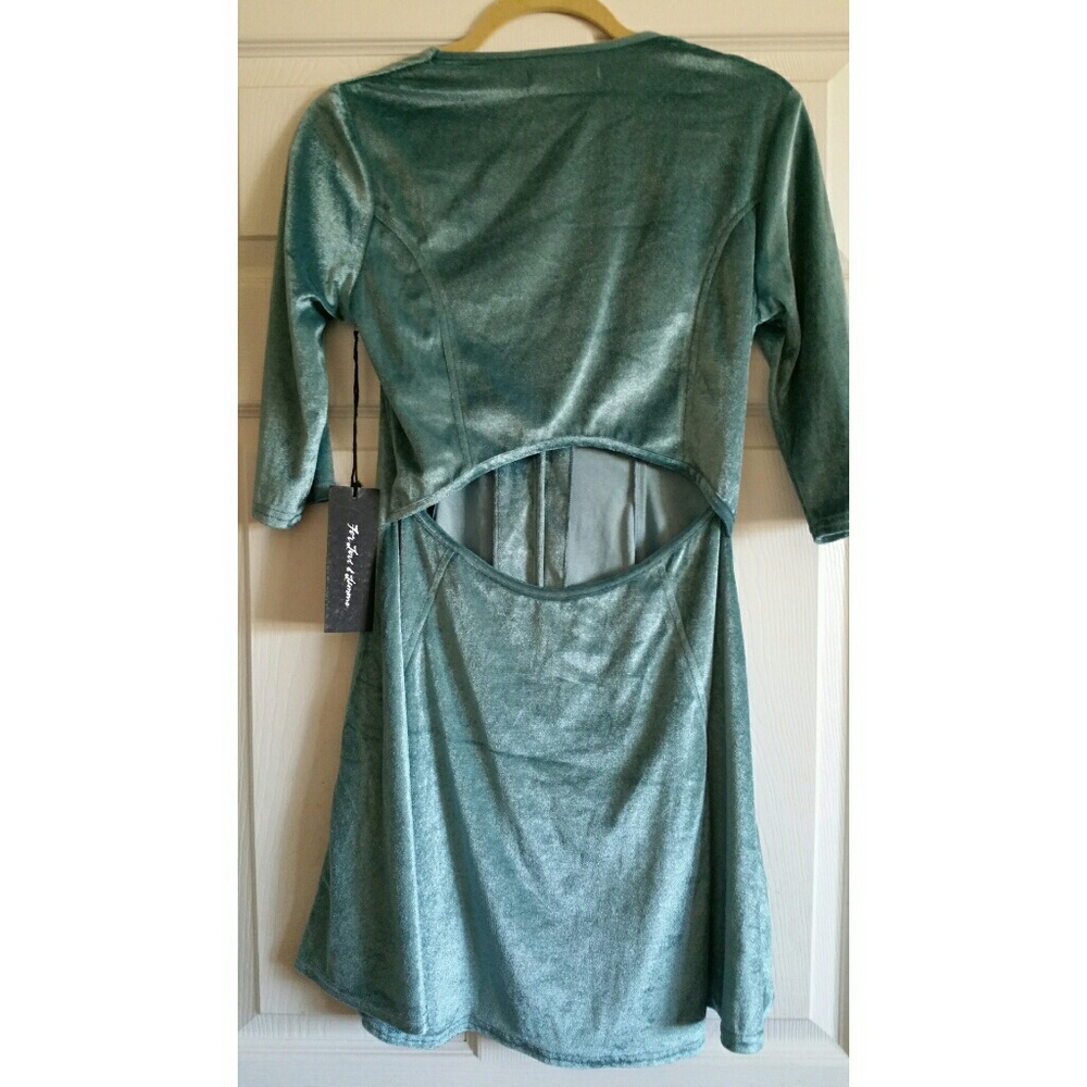 NWT For Love & Lemons Spur Mini Dress size L - Picture 6 of 8