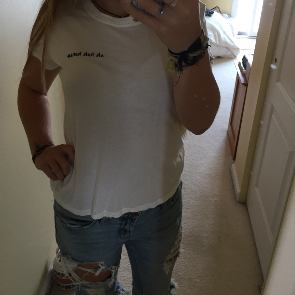 Brandy Melville "uh huh honey" white top :)