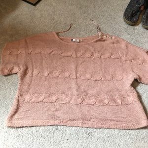 Pink cropped short sleeve sweater shirt
