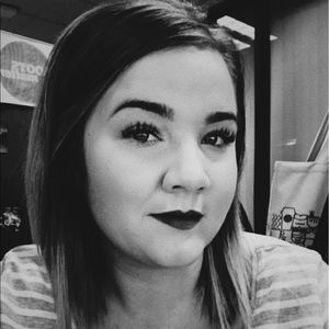 Meet your Posher, Ashley