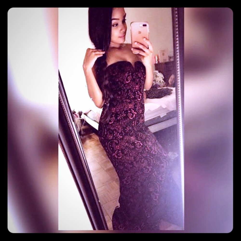 Black and burgundy mermaid dress