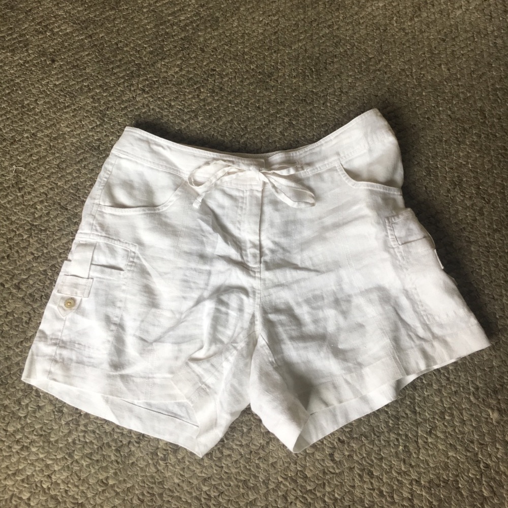 Relax by Tommy Bahama shorts