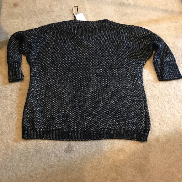 Sweater - Picture 5 of 5