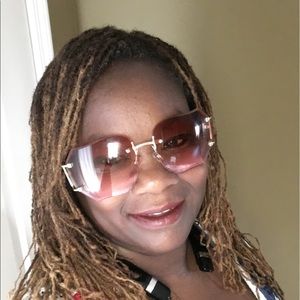 Meet your Posher, Kisali