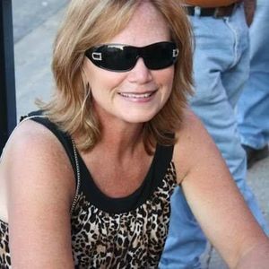 Meet your Posher, Karen rector