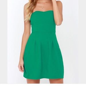 Green strapless Lulu's dress NWOT