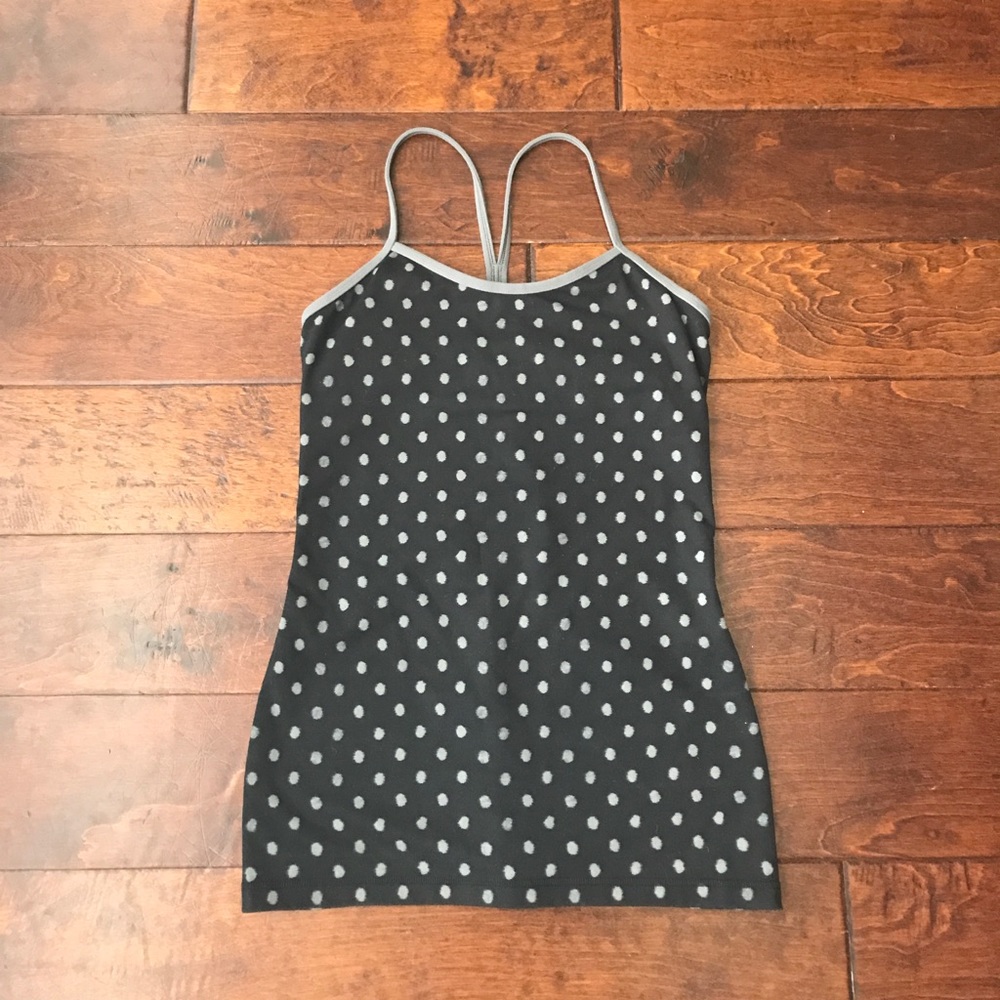 Lululemon tank with built in bra