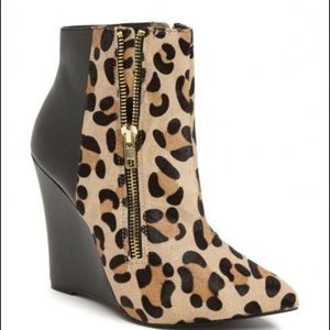 Steve Madden "DAARING" leopard booties.