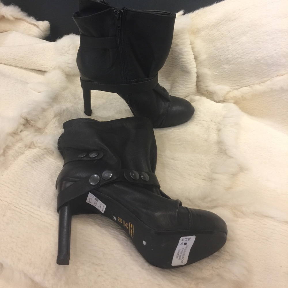 Leather boots