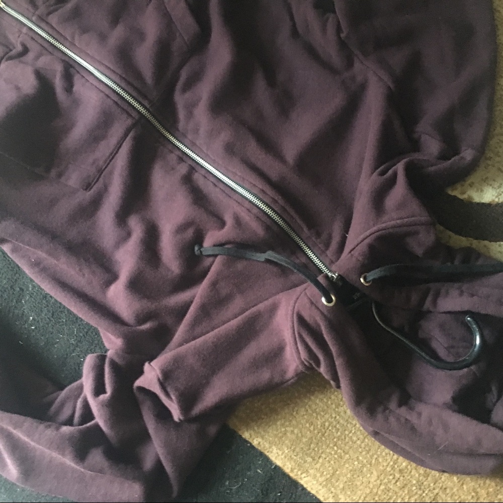 Jacket 🕋 - Picture 4 of 4