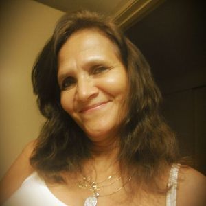 Meet your Posher, Sharon