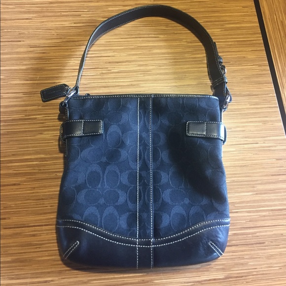 **SALE**Coach handbag - Picture 2 of 4