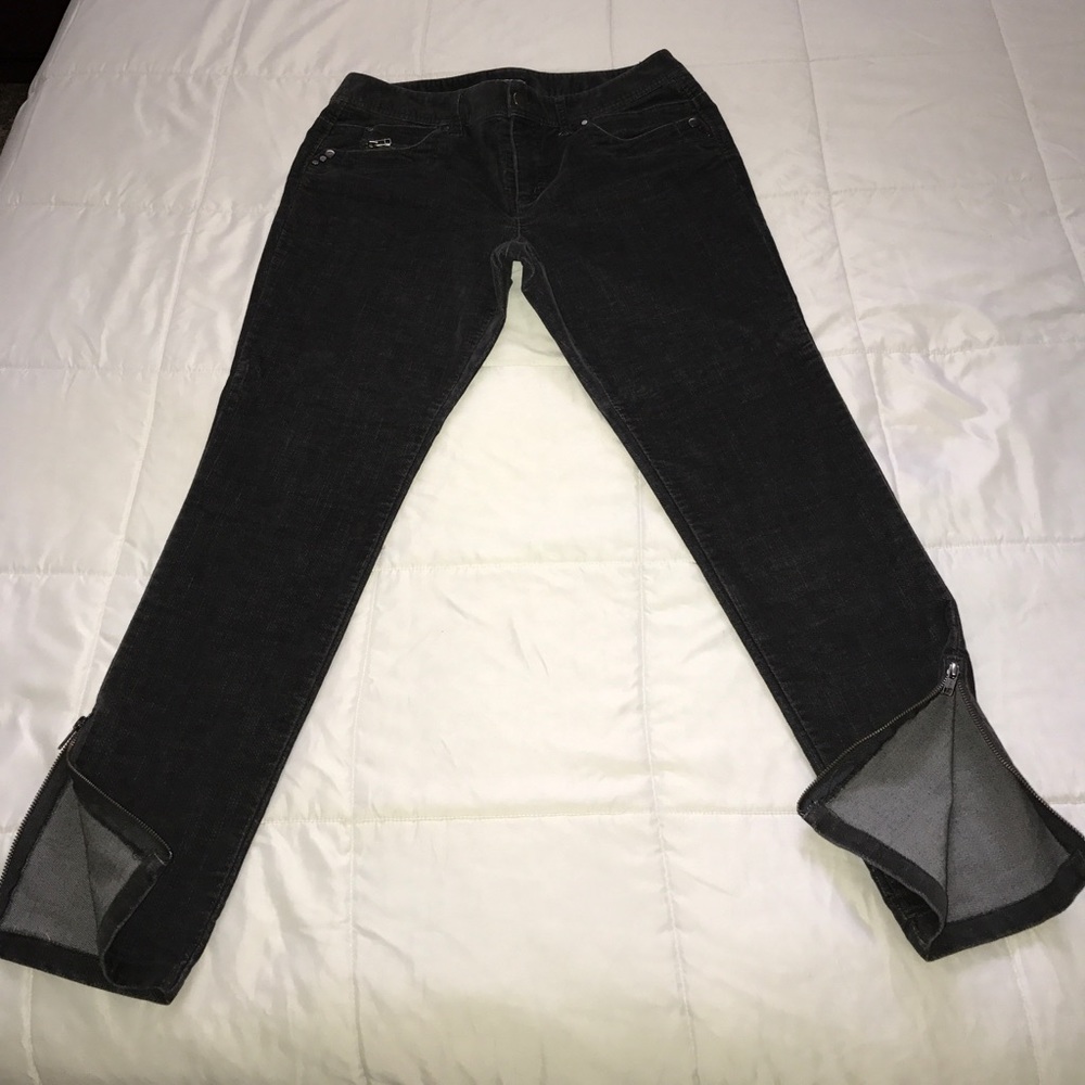 Authentic I.N.C. Charcoal denim pants 👖