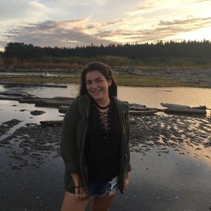 Meet your Posher, Annie