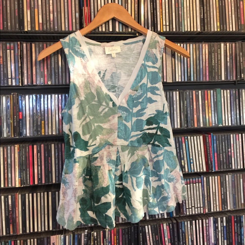 Light weight tank top