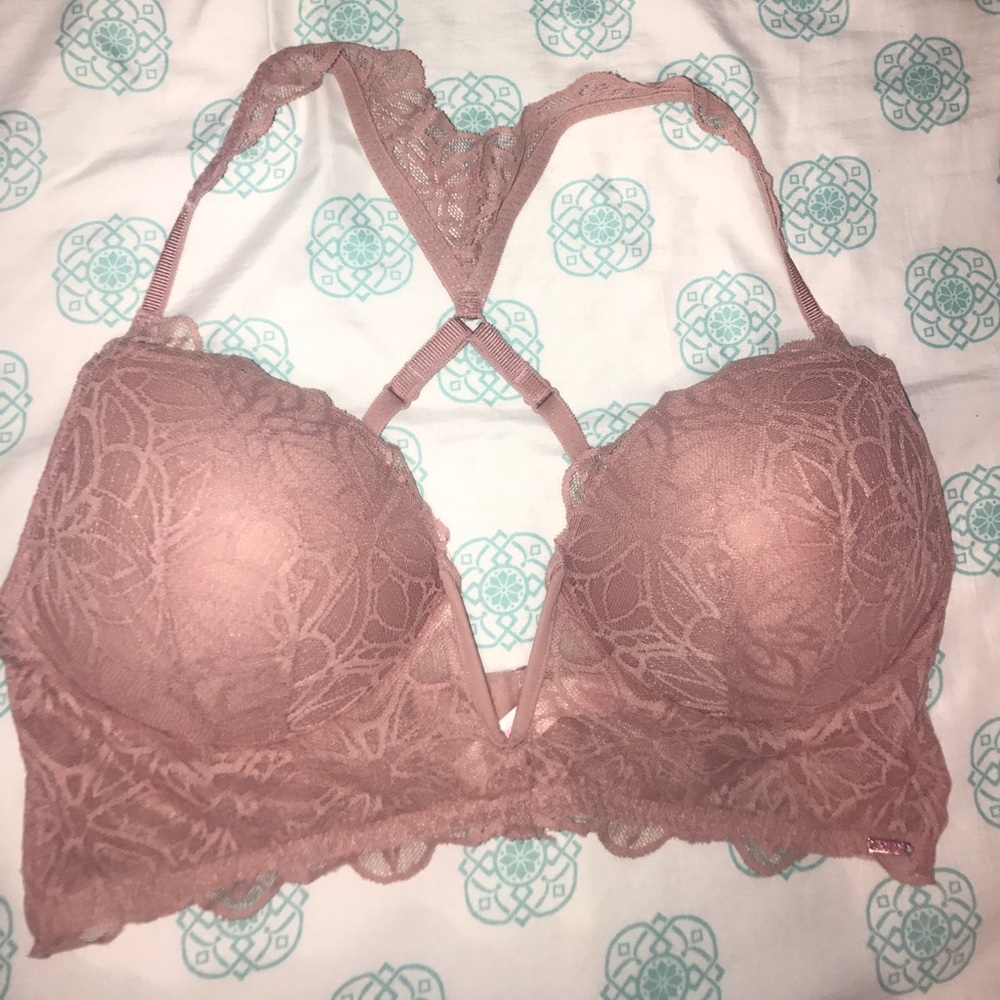 Cute Pink Victoria Secret Lace Bra , Brand New