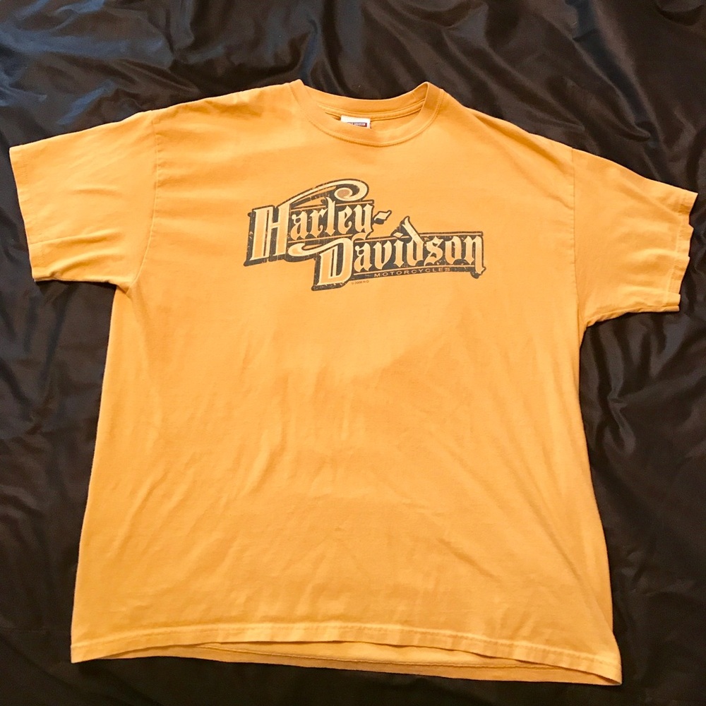 Men's shirt sleeve t-shirt