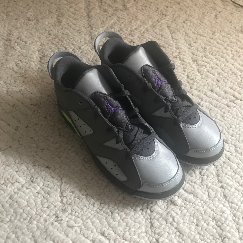 Jordan's Size 2 kids worn twice
