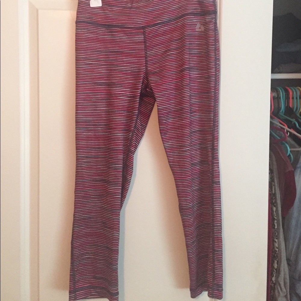 Women's workout cropped pants