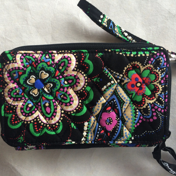 Vera Bradley Kiev Paisley All in One Crossbody NWT - Picture 2 of 5
