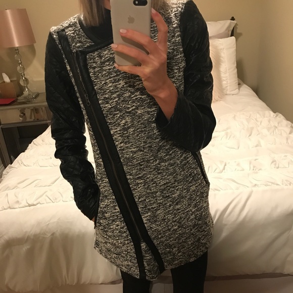 Black and White Tweed Jacket with Leather Sleeve - Picture 1 of 3