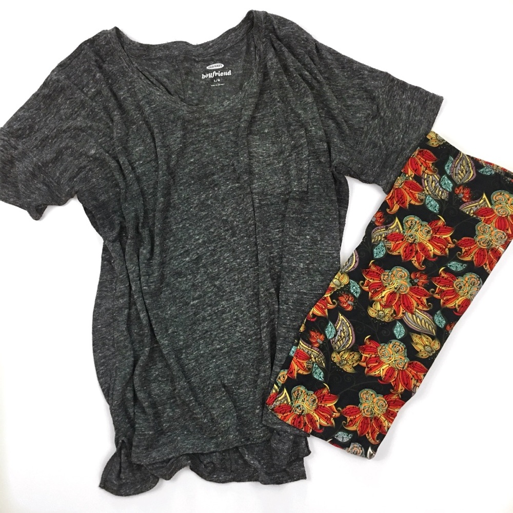 {Old Navy} Charcoal Heathered Gray Boyfriend Tee