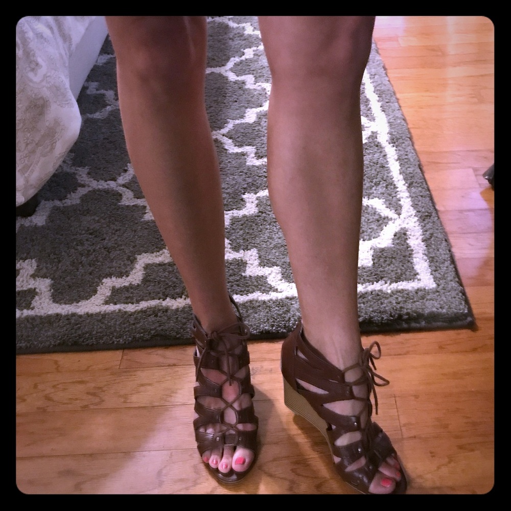 Nine West Veranika Caged Wedge Sandals