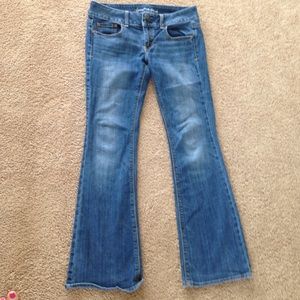 American eagle super stretch jeans. Short.
