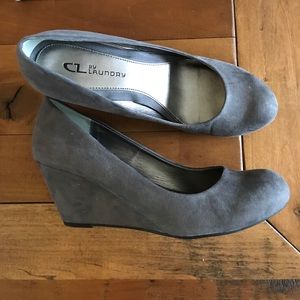 Chinese Laundry Wedges