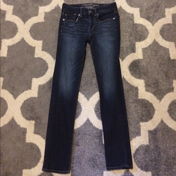 Dark Wash American Eagle Jeans (SHORT) - Picture 1 of 5