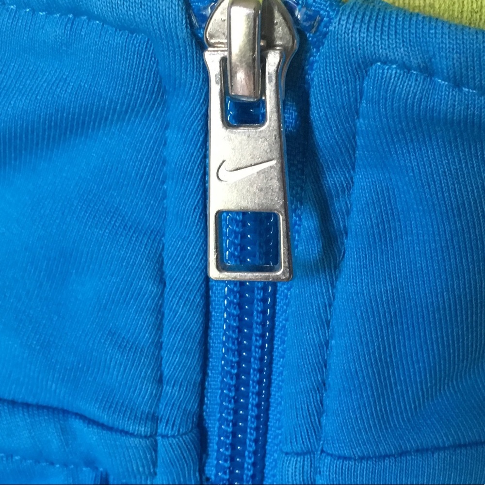 Nike training jacket - Picture 2 of 4