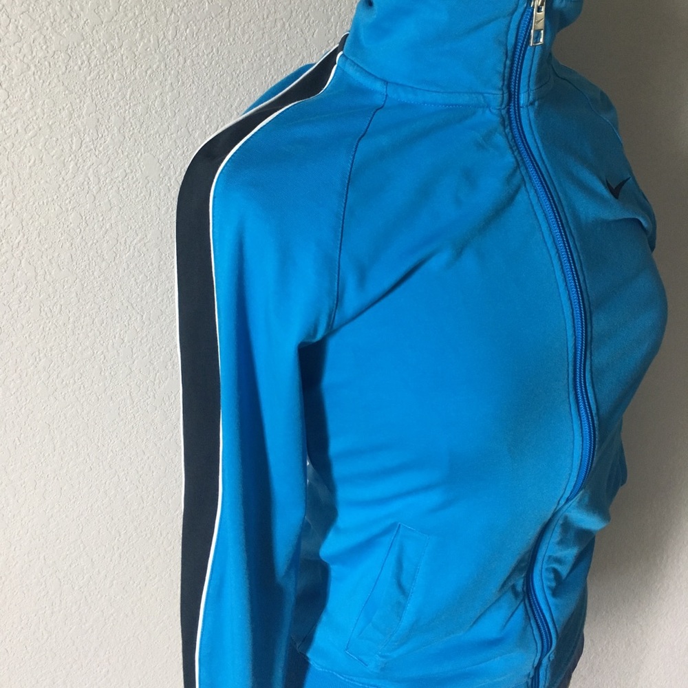 Nike training jacket - Picture 3 of 4